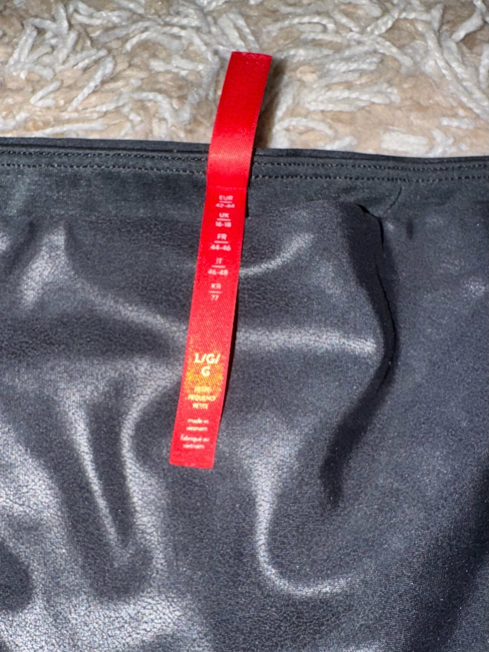 SPANX Black Quilted Faux Leather Leggings - Picture 6 of 8
